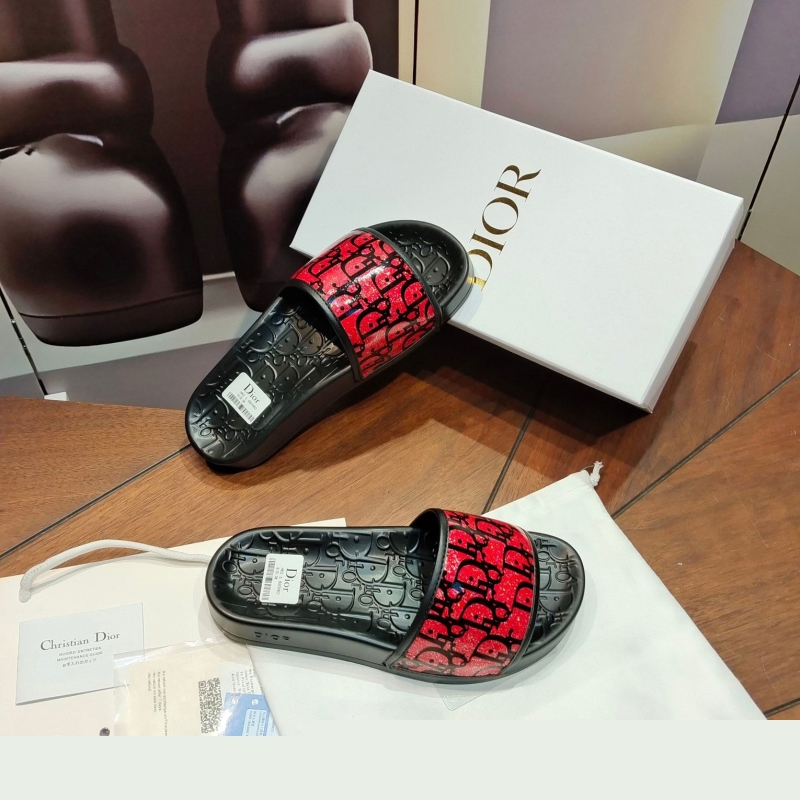 ch**an D*or slippers